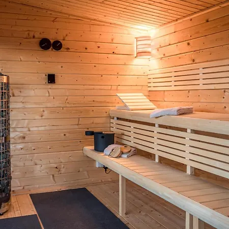 Liebevoll Hinterm Deich -