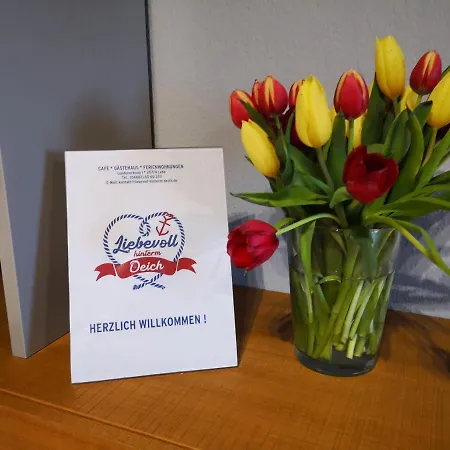 Διαμέρισμα Liebevoll Hinterm Deich -