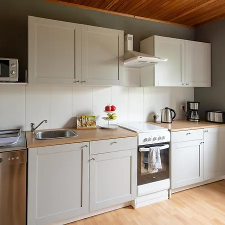 Liebevoll Hinterm Deich -