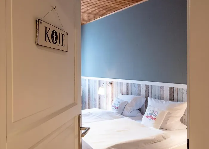 Liebevoll Hinterm Deich - * Lehe (Schleswig-Holstein)